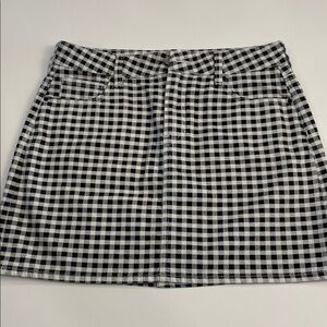 PacSun Black & White Gingham Flat Front Skirt